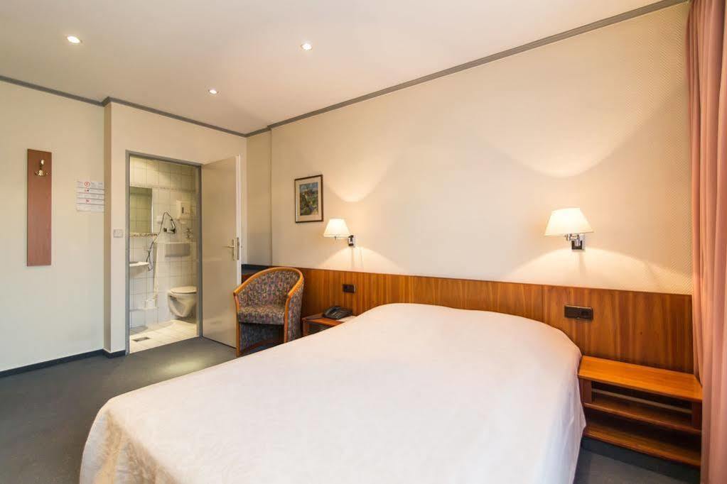 Hotel Klein Frankfurt Frankfurt am Main Buitenkant foto